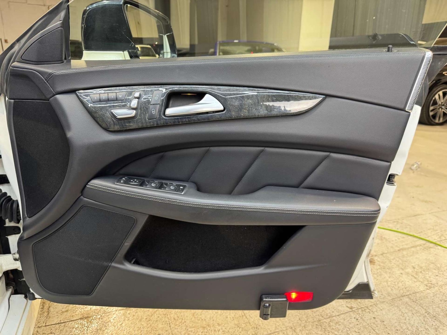 Used Mercedes-Benz CLS 2016 for sale - 76483219: Photo 56