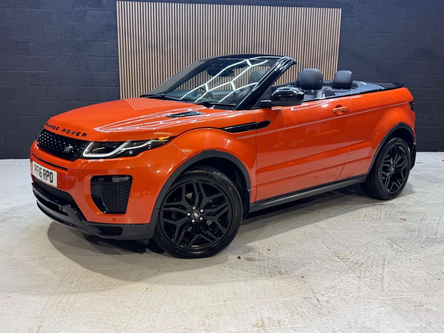 Used Land Rover Range Rover Evoque 2016 for sale - 76829799: Photo 32