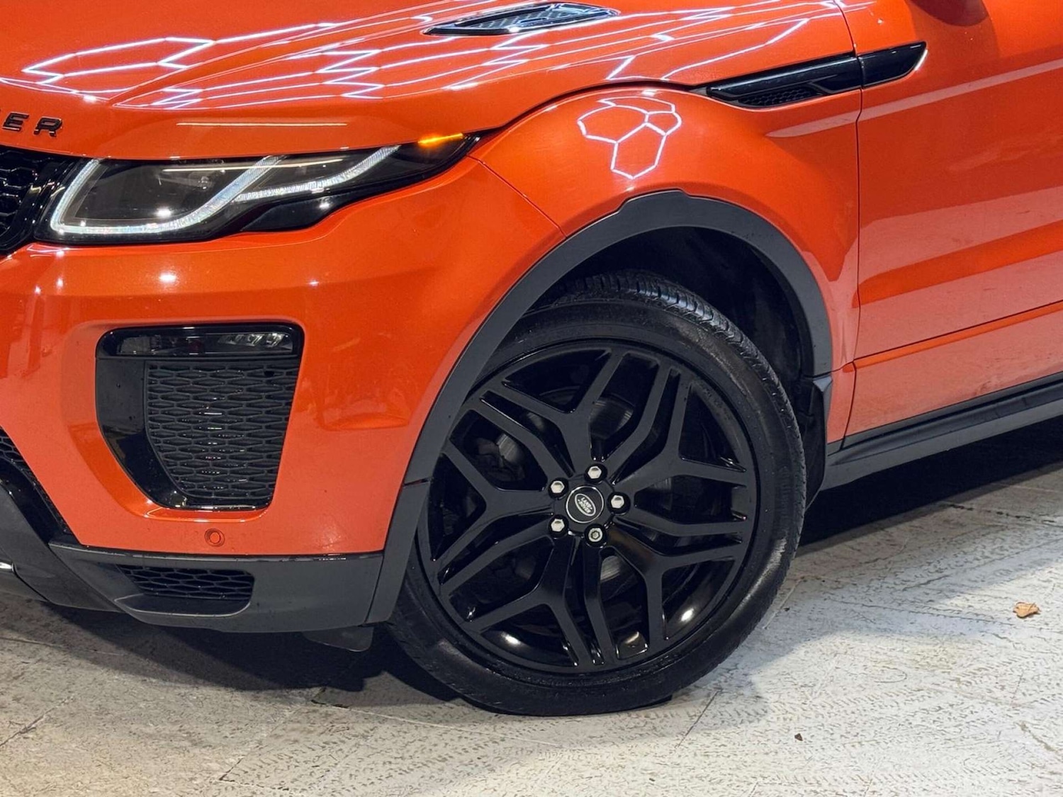 Used Land Rover Range Rover Evoque 2016 for sale - 76829799: Photo 56