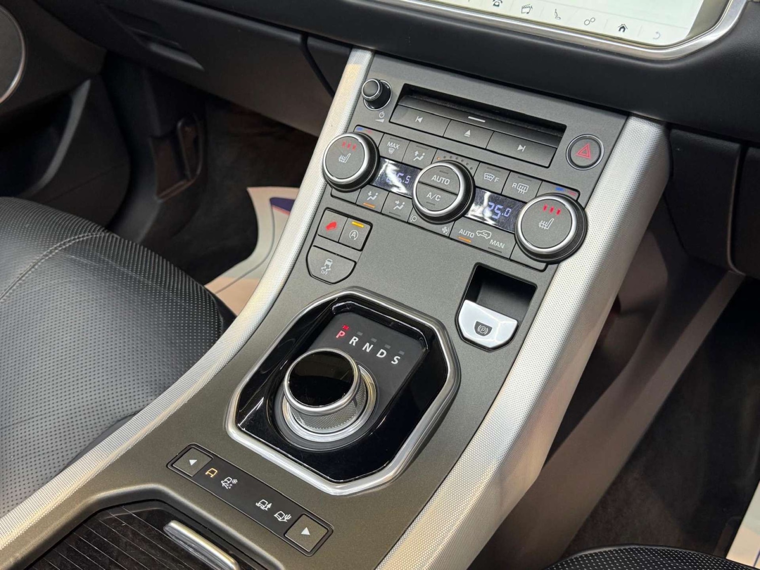 Used Land Rover Range Rover Evoque 2016 for sale - 76829799: Photo 63