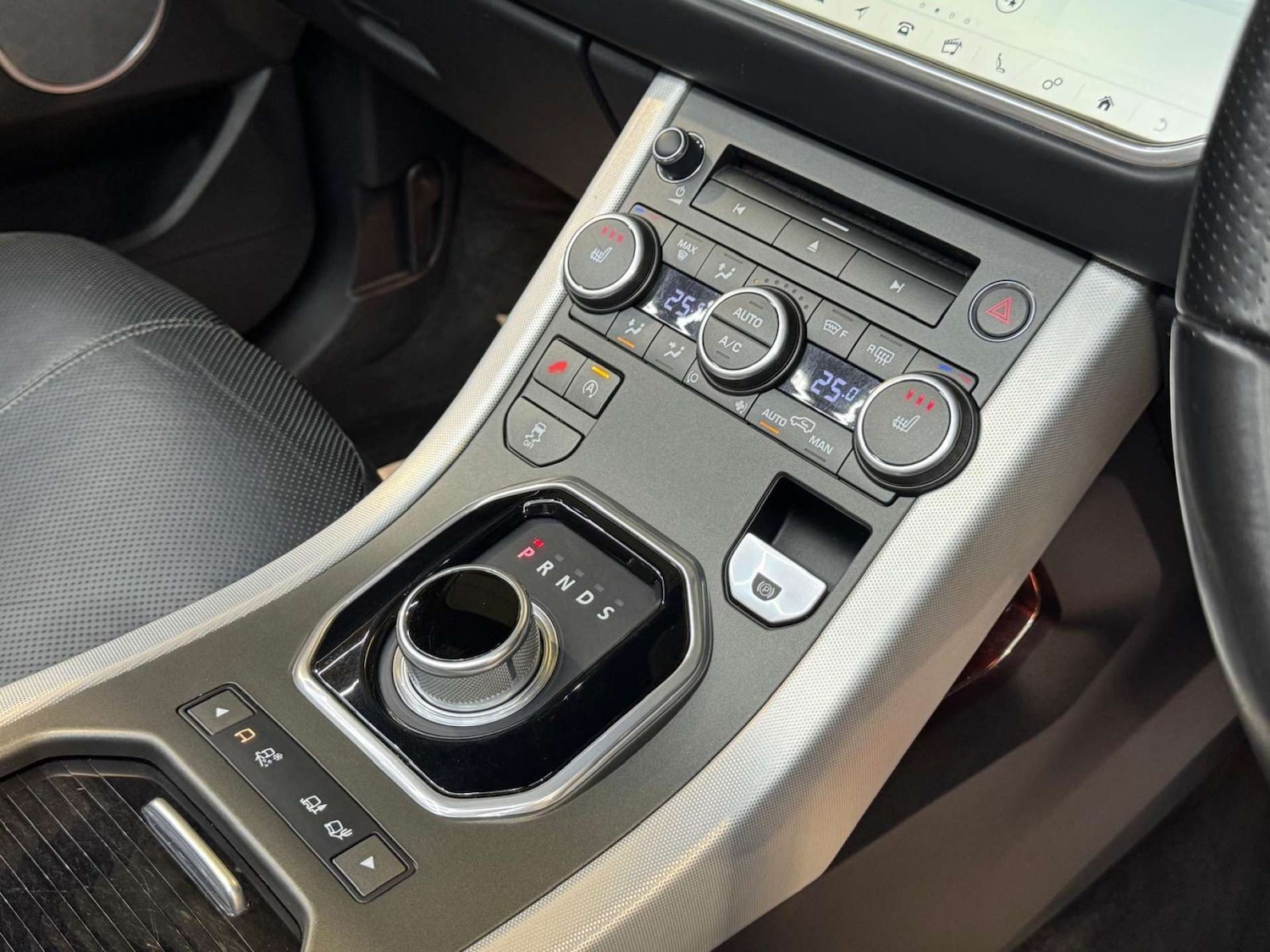 Used Land Rover Range Rover Evoque 2016 for sale - 76829799: Photo 68