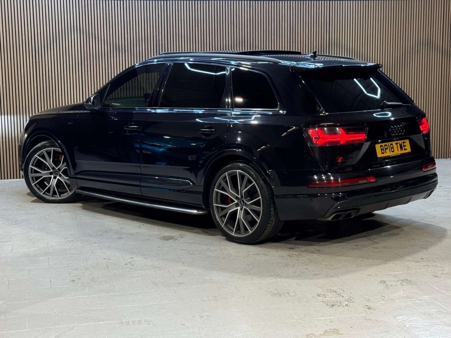 Used Audi Q7 2018 for sale - 77084208: Photo 29
