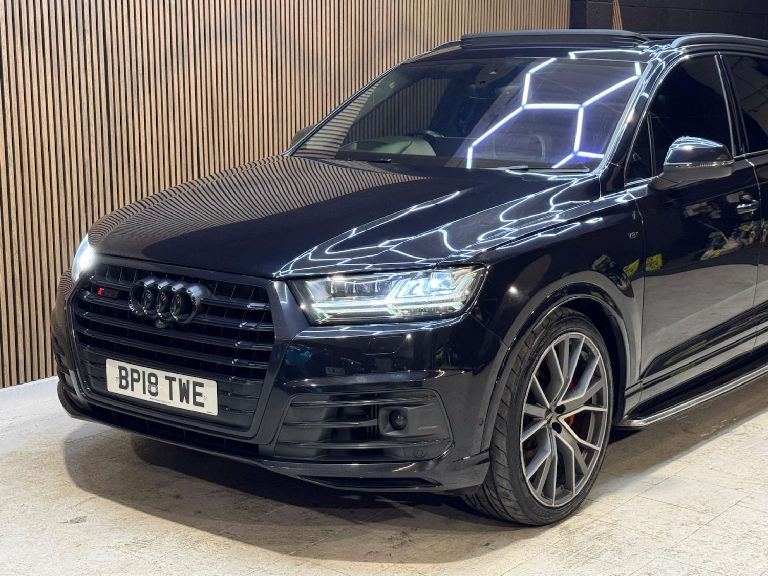 Used Audi Q7 2018 for sale - 77084208: Photo 34