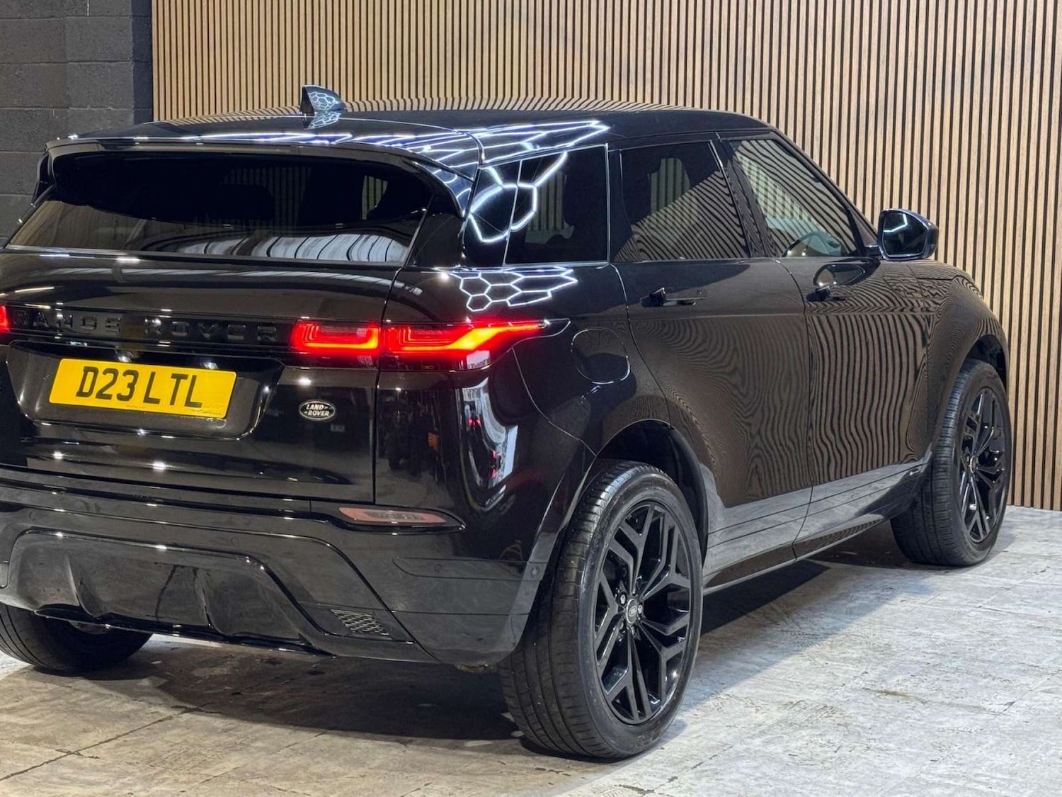 Used Land Rover Range Rover Evoque 2020 for sale - 77802720: Photo 21