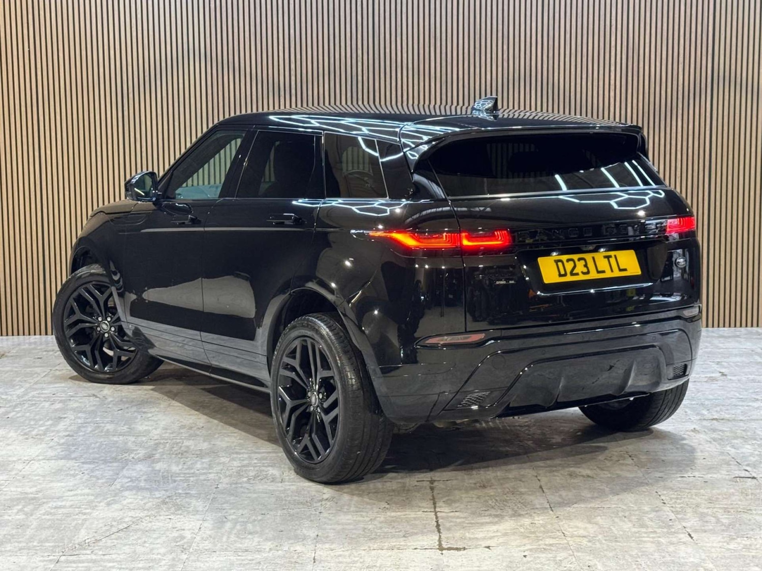 Used Land Rover Range Rover Evoque 2020 for sale - 77802720: Photo 24