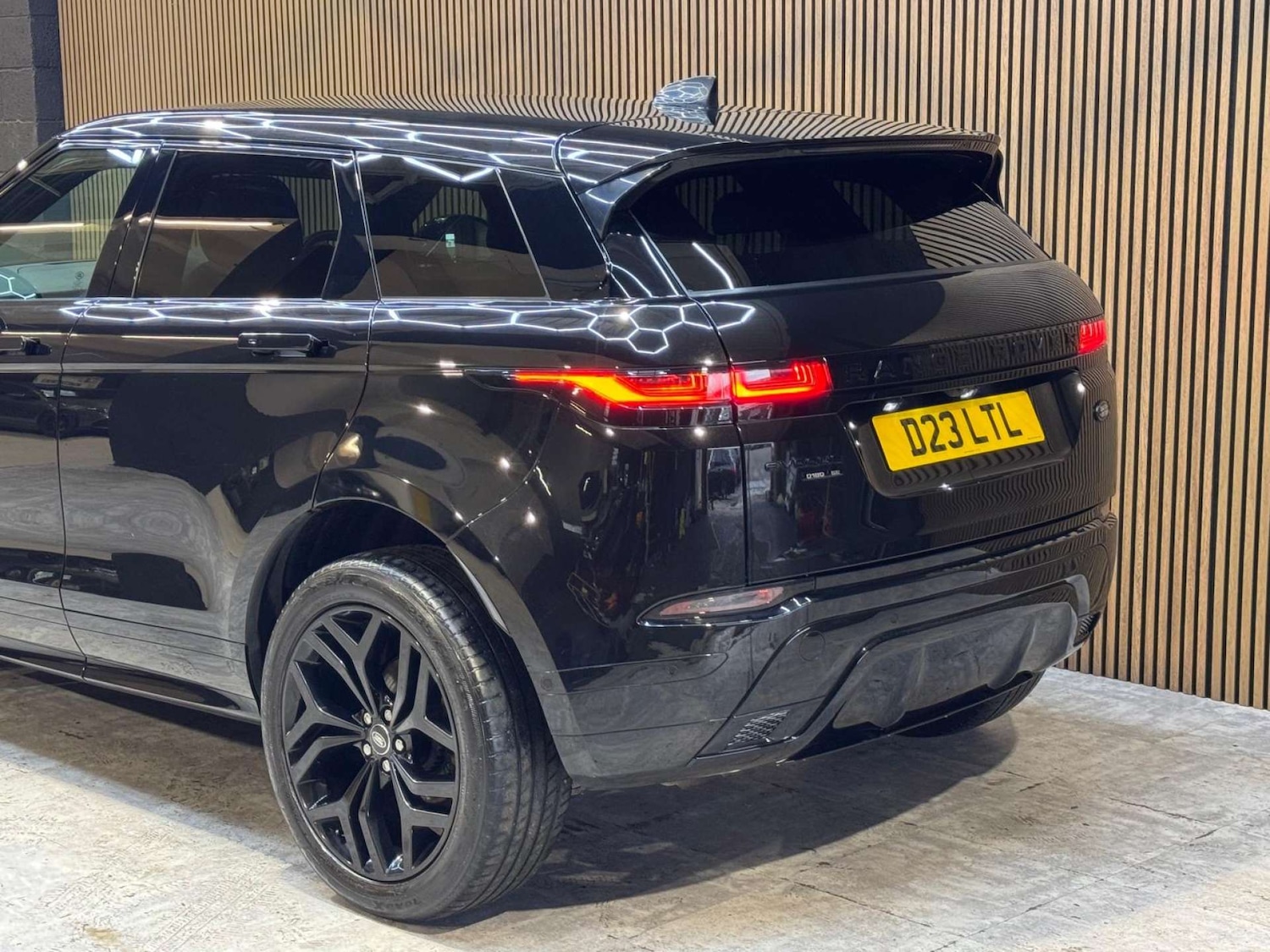 Used Land Rover Range Rover Evoque 2020 for sale - 77802720: Photo 33