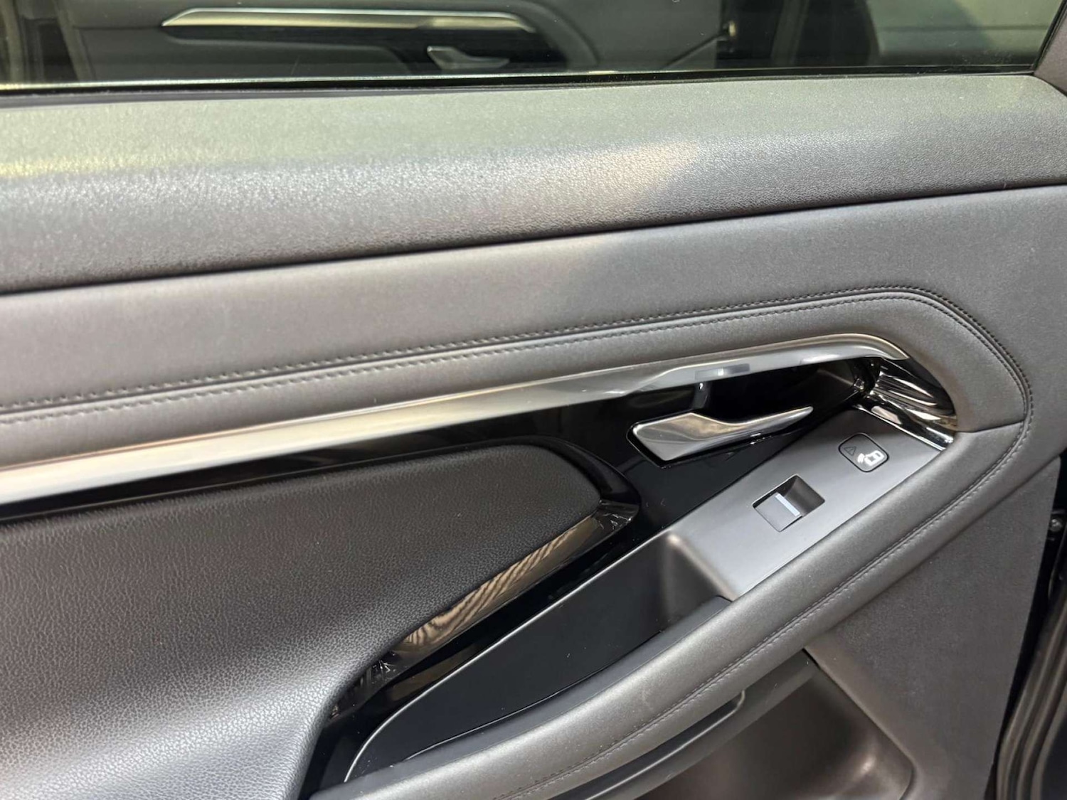 Used Land Rover Range Rover Evoque 2020 for sale - 77802720: Photo 70