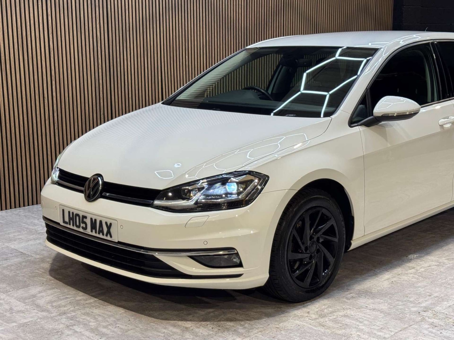 Used Volkswagen Golf 2019 for sale - 77551262: Photo 32
