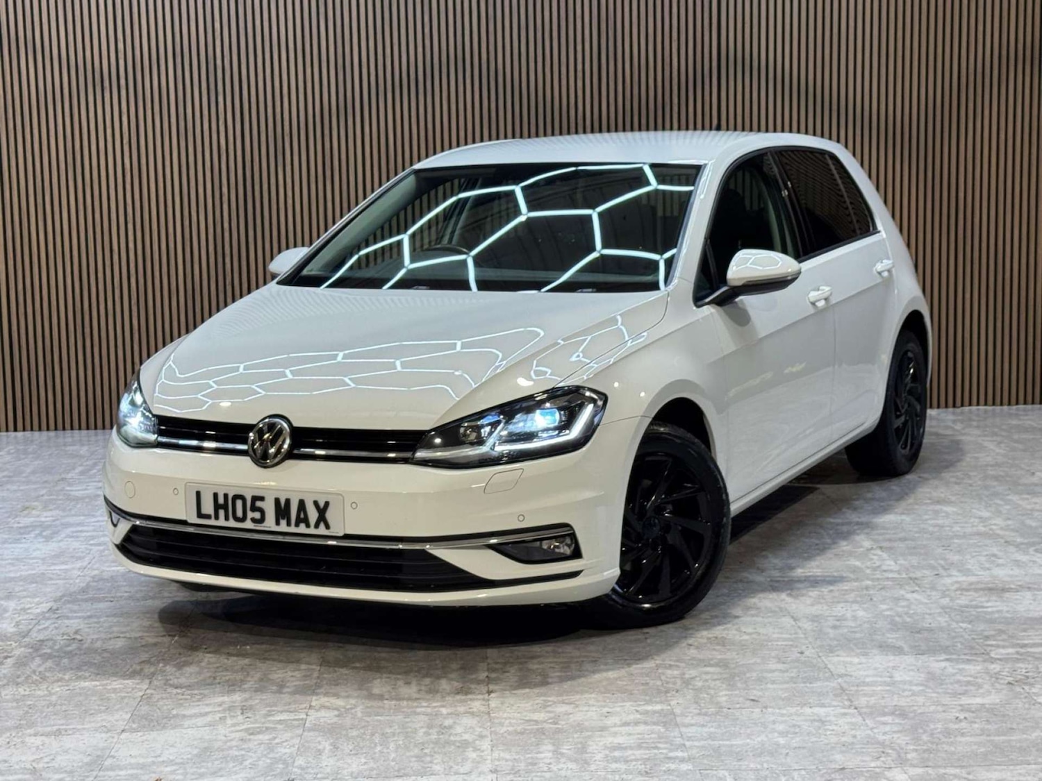 Used Volkswagen Golf 2019 for sale - 77551262: Photo 35