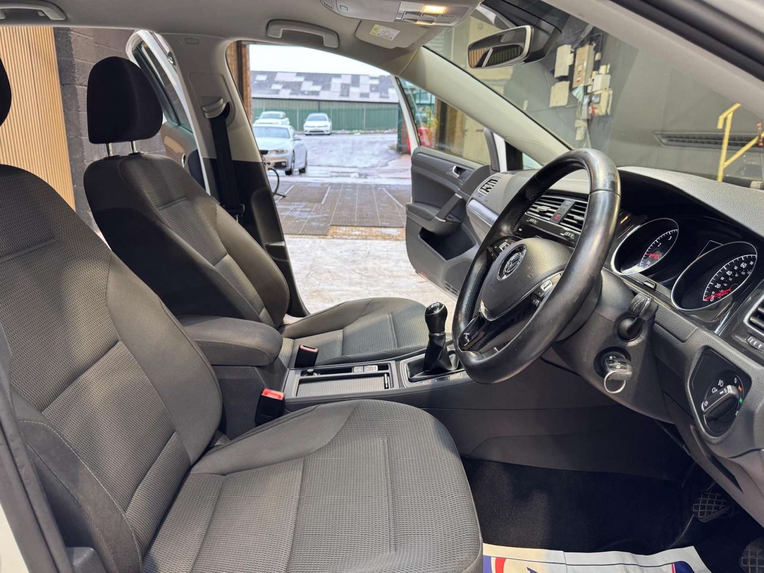 Used Volkswagen Golf 2019 for sale - 77551262: Photo 43