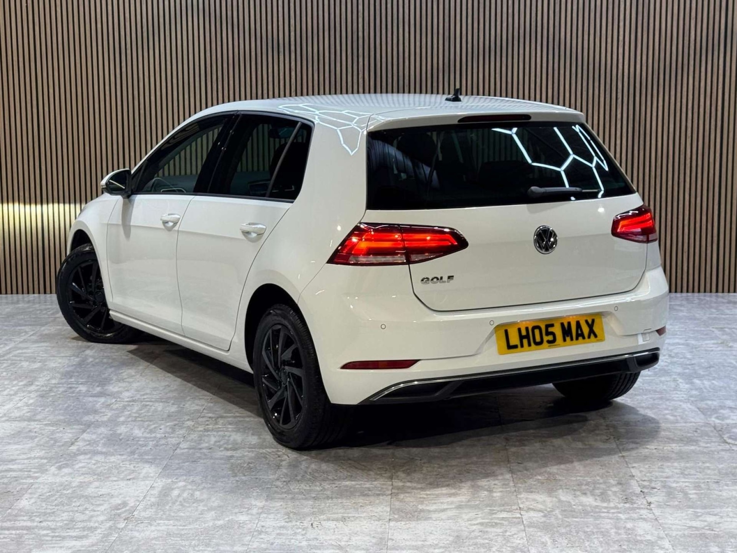 Used Volkswagen Golf 2019 for sale - 77551262: Photo 5