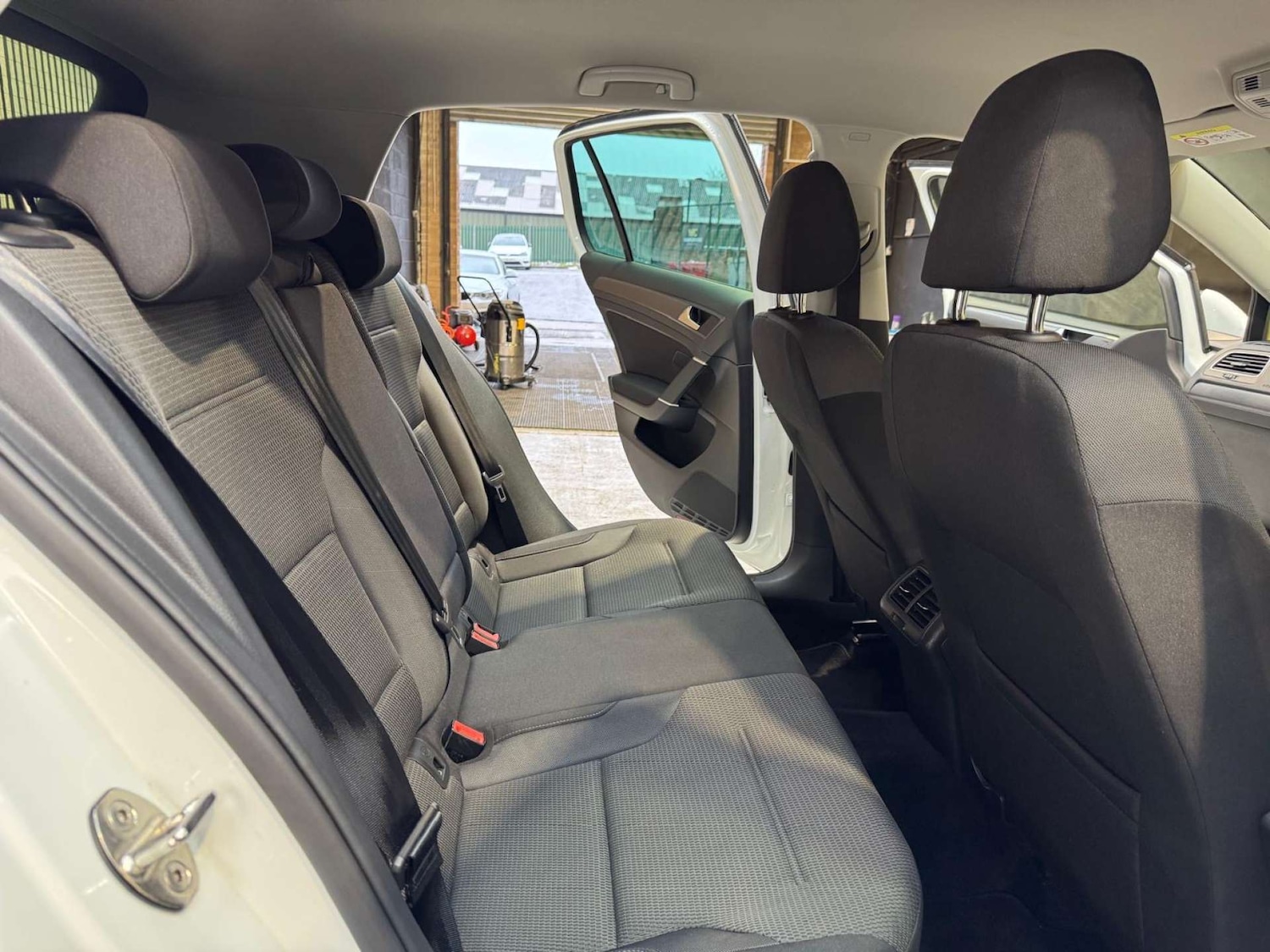 Used Volkswagen Golf 2019 for sale - 77551262: Photo 6