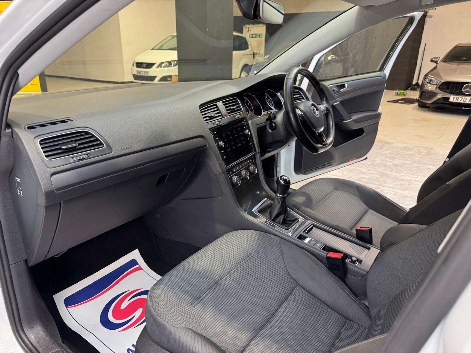 Used Volkswagen Golf 2019 for sale - 77551262: Photo 63