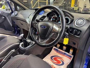 Used Ford Fiesta 2016 for sale - 79829934: Photo