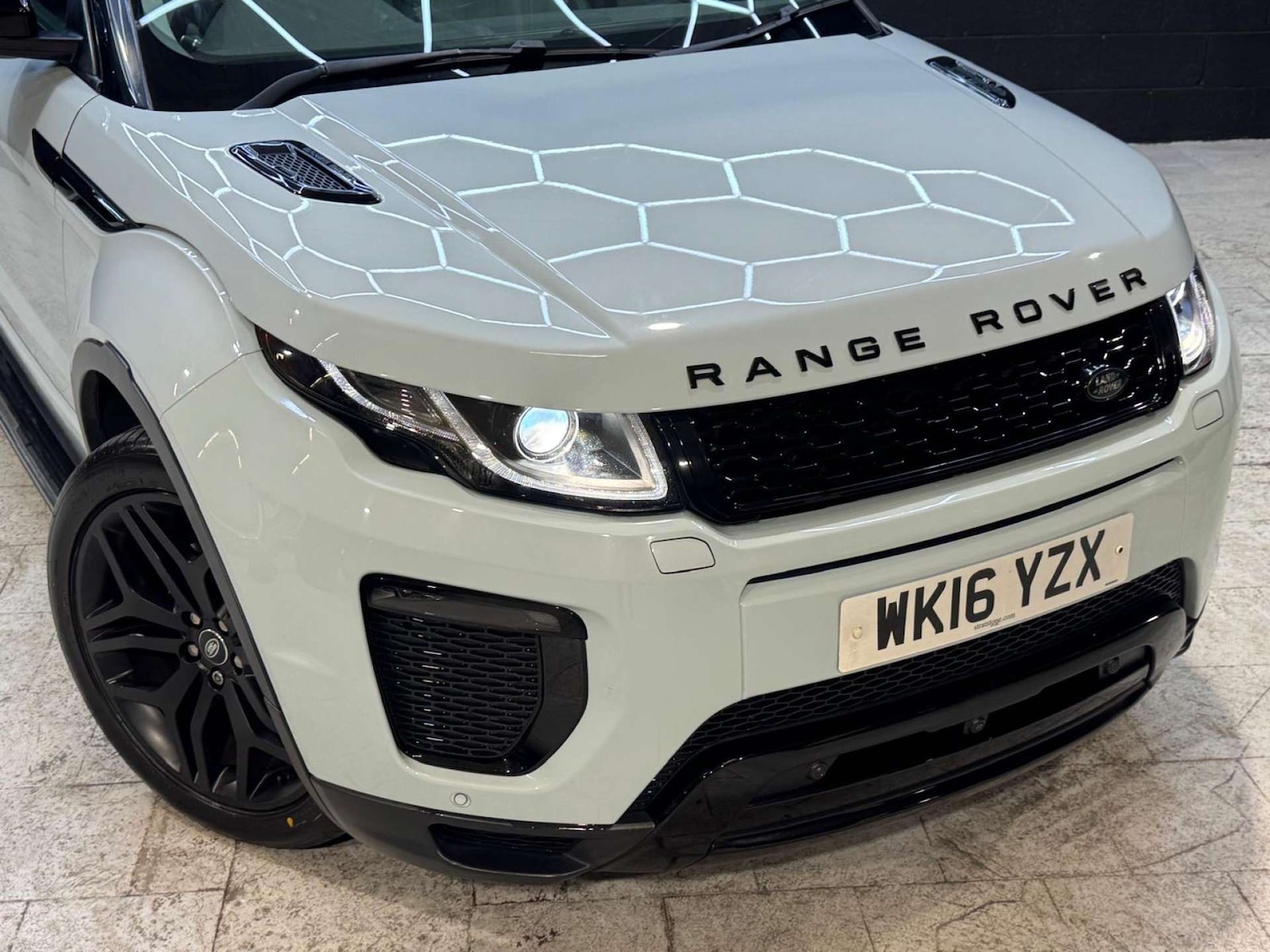 Used Land Rover Range Rover Evoque 2016 for sale - 76505132: Photo 10