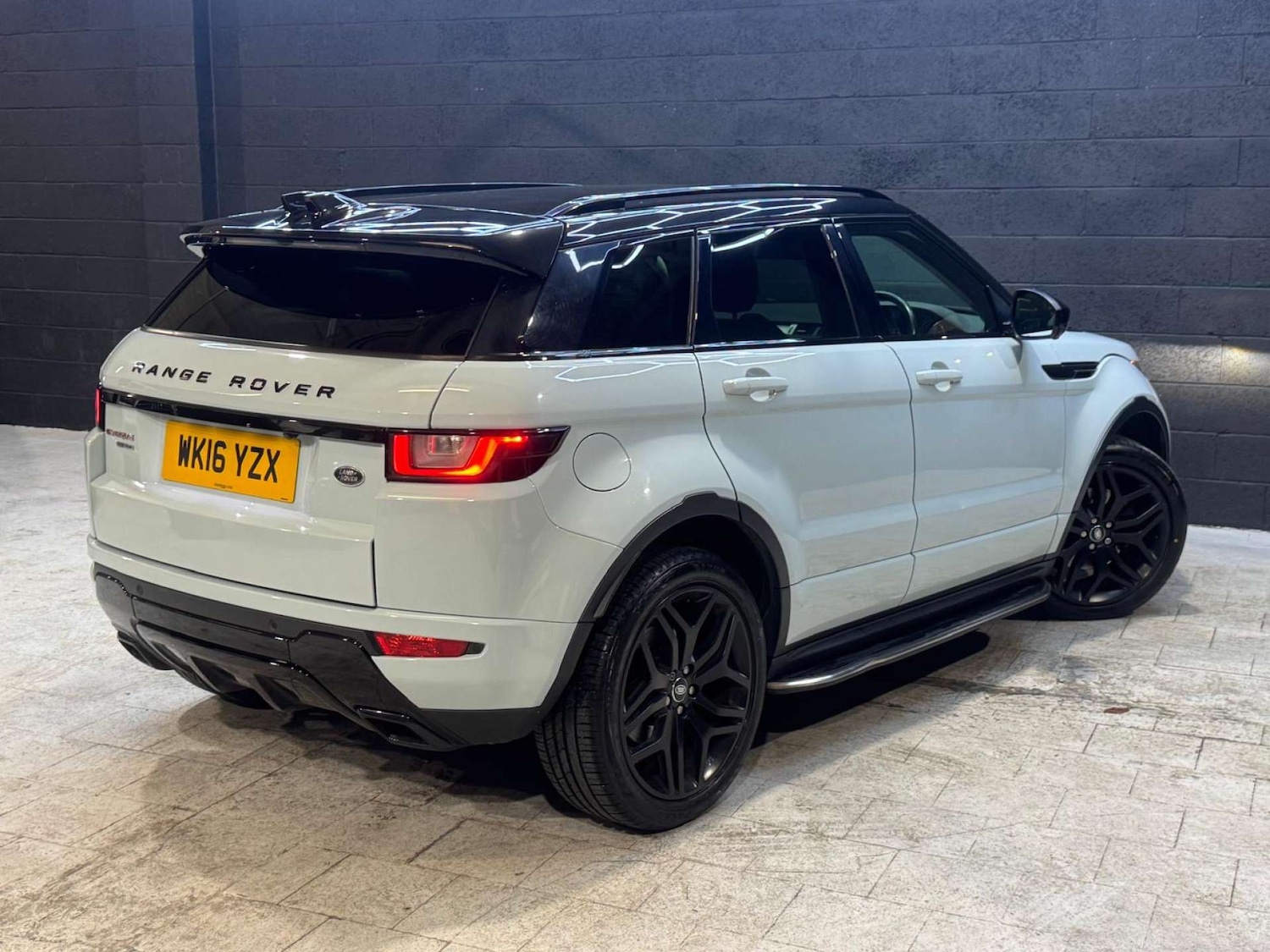 Used Land Rover Range Rover Evoque 2016 for sale - 76505132: Photo 21