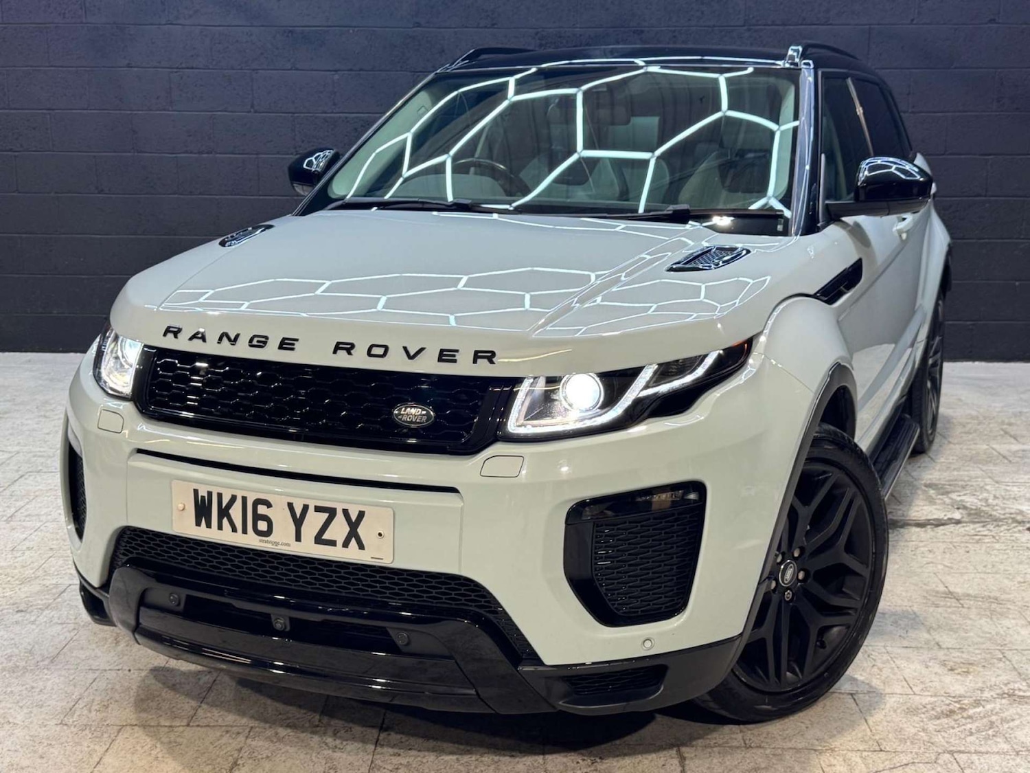 Used Land Rover Range Rover Evoque 2016 for sale - 76505132: Photo 36