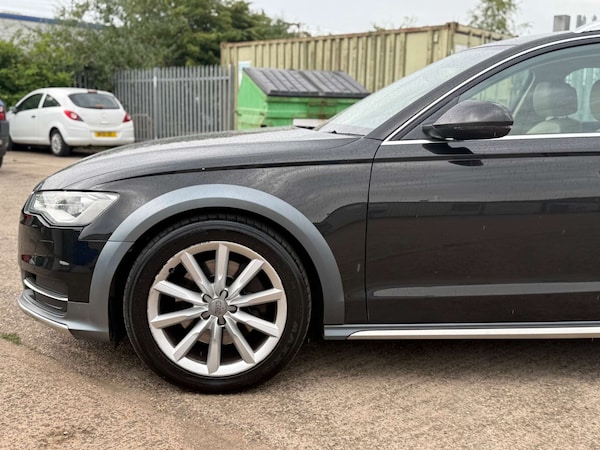 Used Audi A6 Allroad 2015 for sale - 76277544: Photo 23