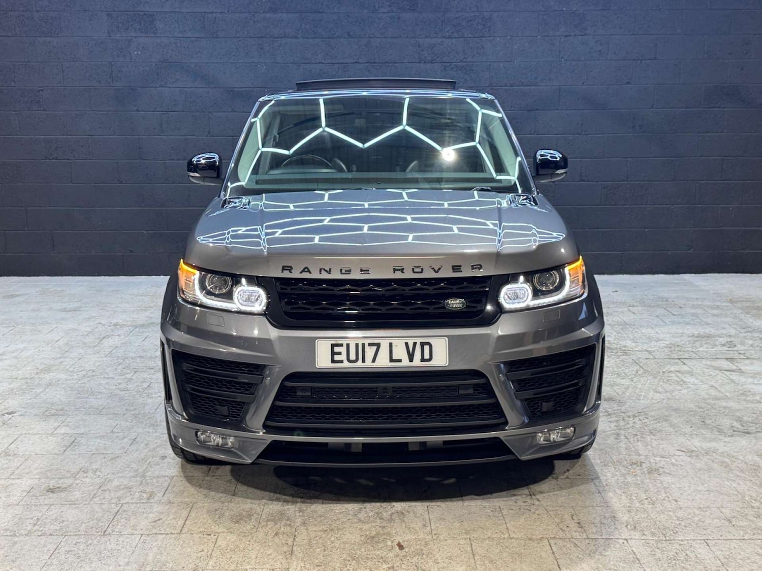 Used Land Rover Range Rover Sport 2017 for sale - 76481430: Photo 34