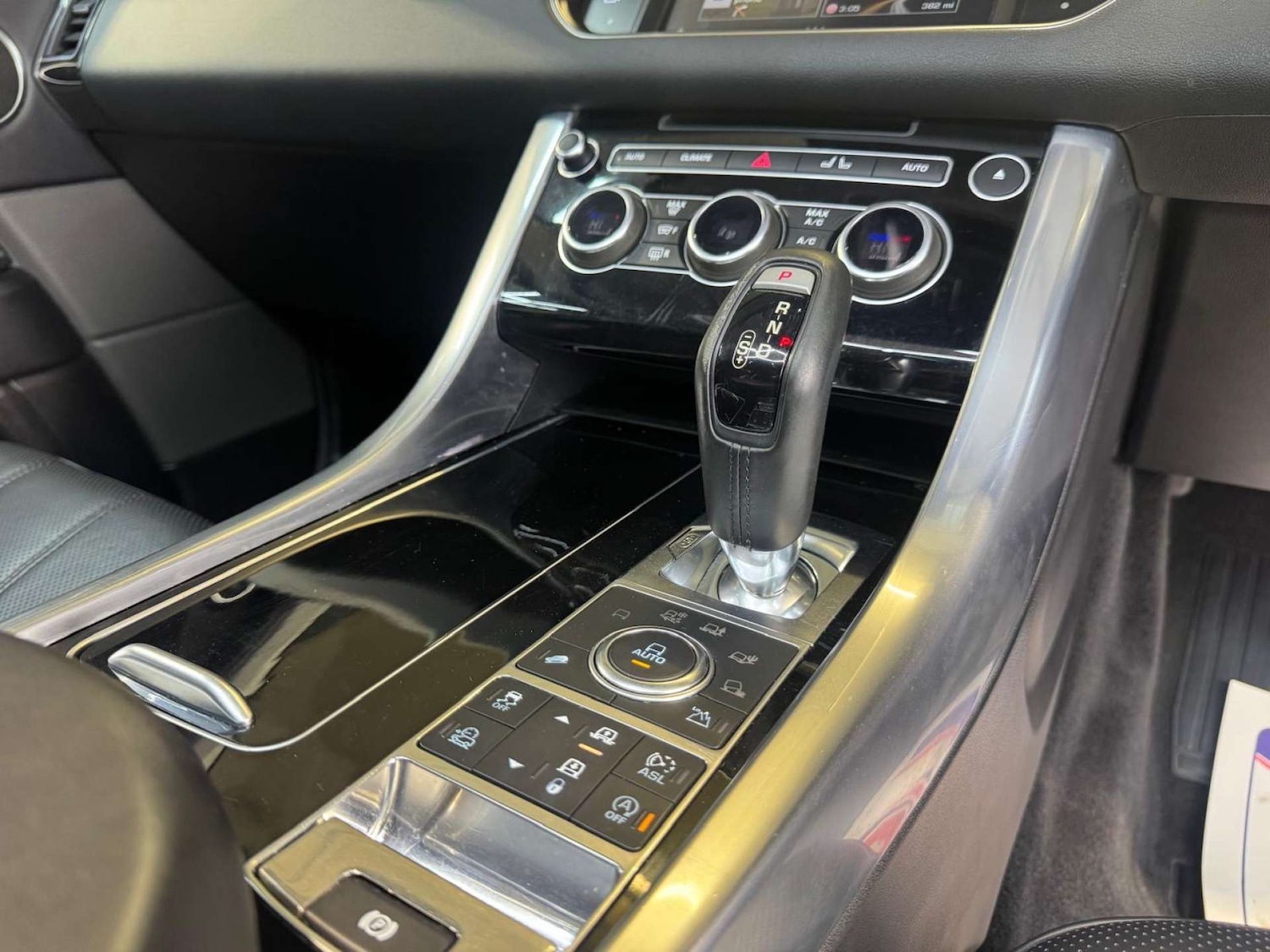 Used Land Rover Range Rover Sport 2017 for sale - 76481430: Photo 39