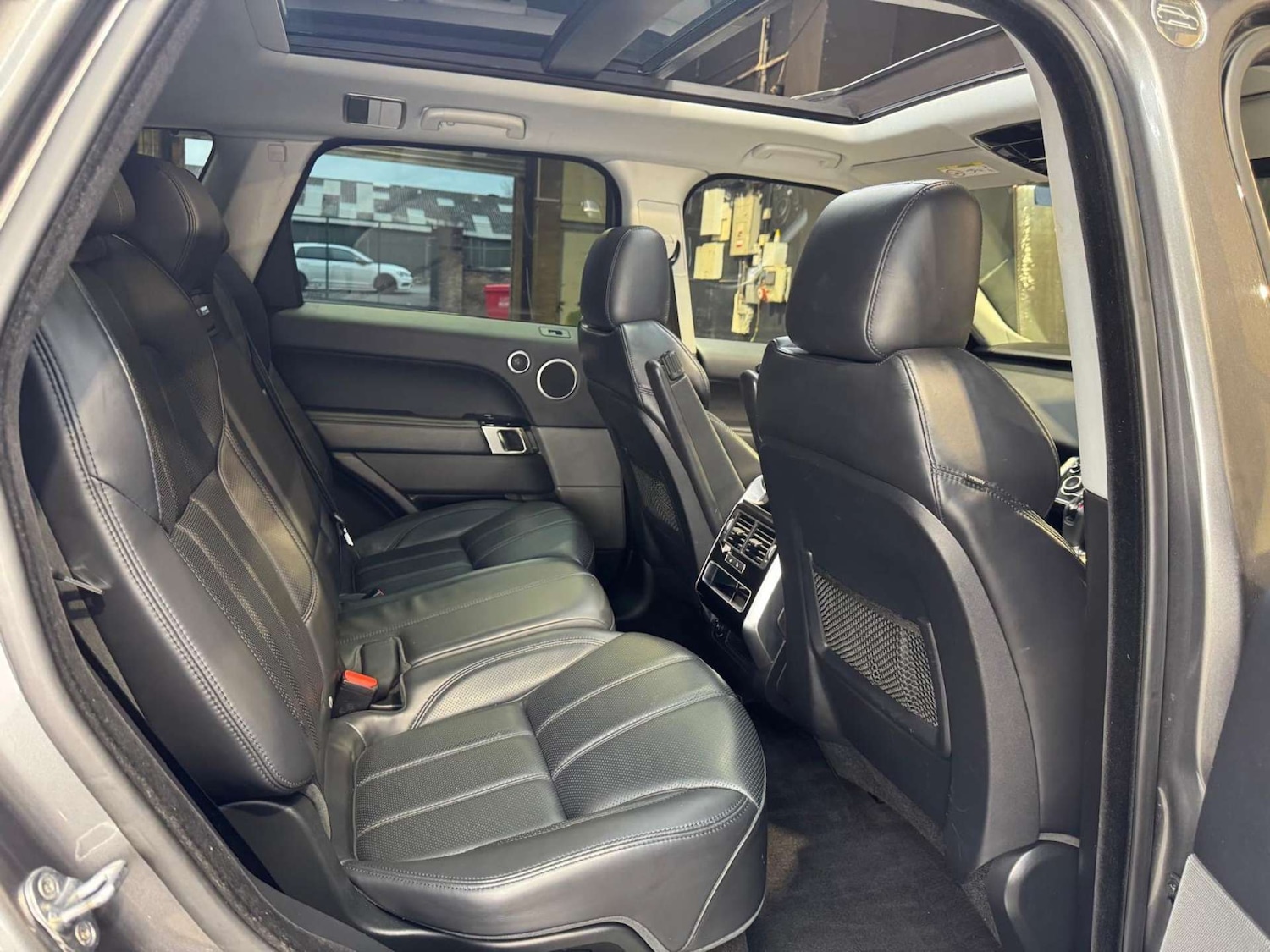 Used Land Rover Range Rover Sport 2017 for sale - 76481430: Photo 6