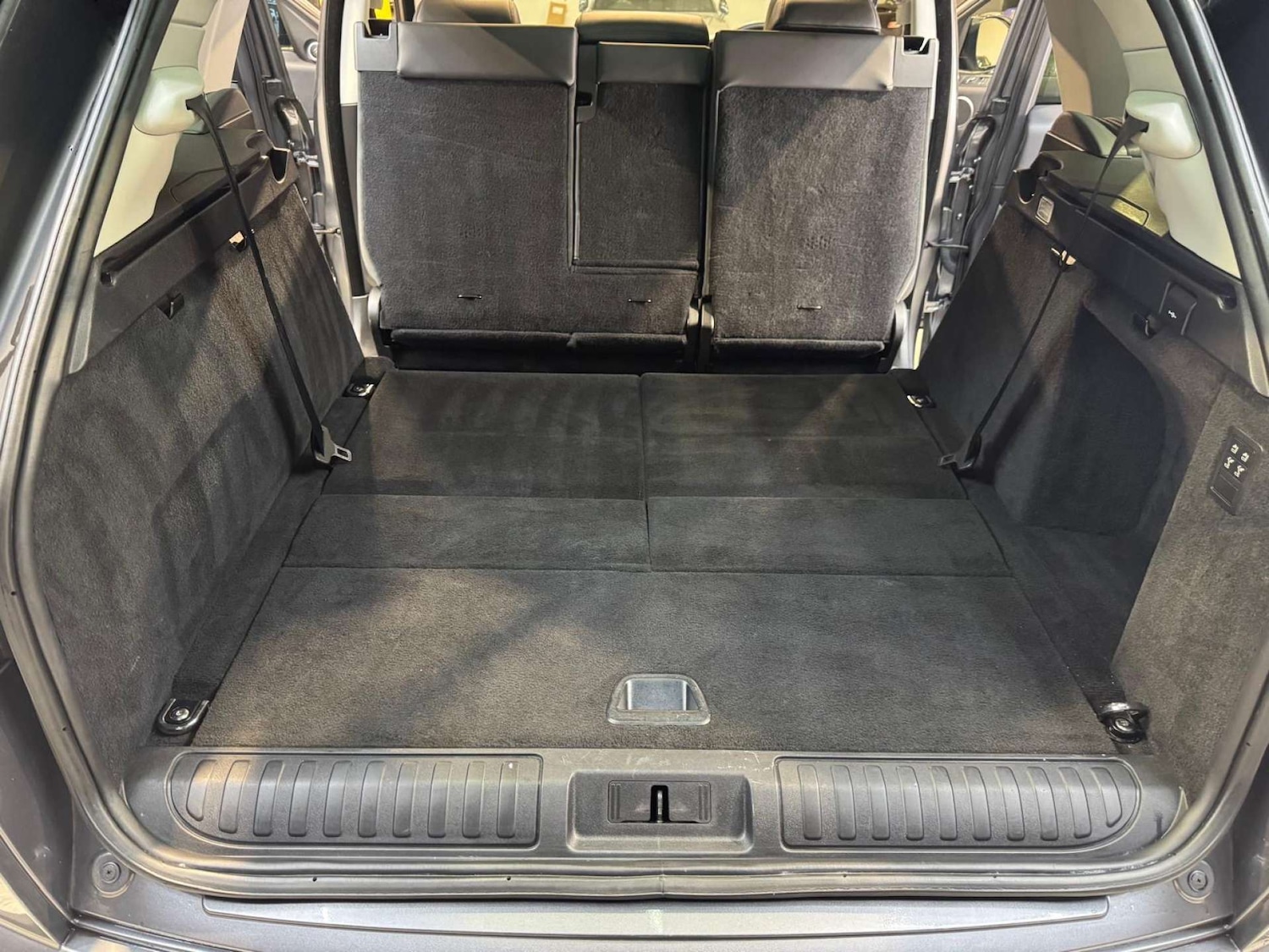 Used Land Rover Range Rover Sport 2017 for sale - 76481430: Photo 60