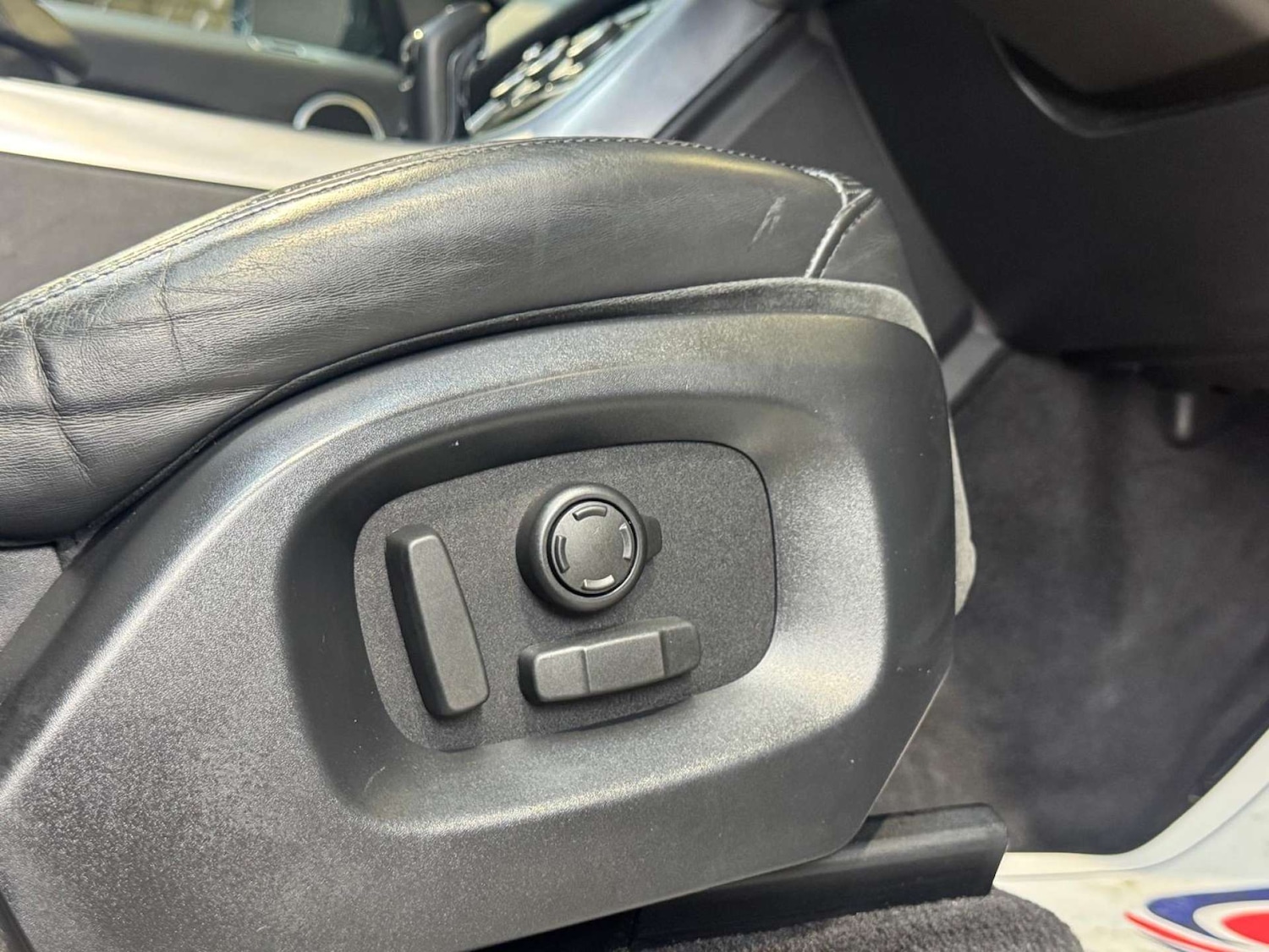 Used Land Rover Range Rover Sport 2017 for sale - 76481430: Photo 75