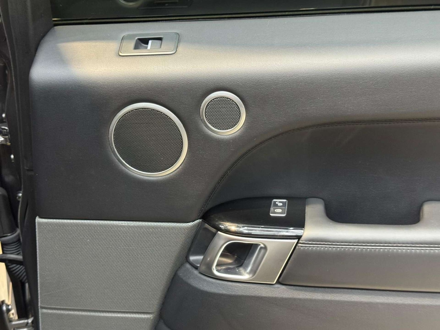 Used Land Rover Range Rover Sport 2017 for sale - 76481430: Photo 83