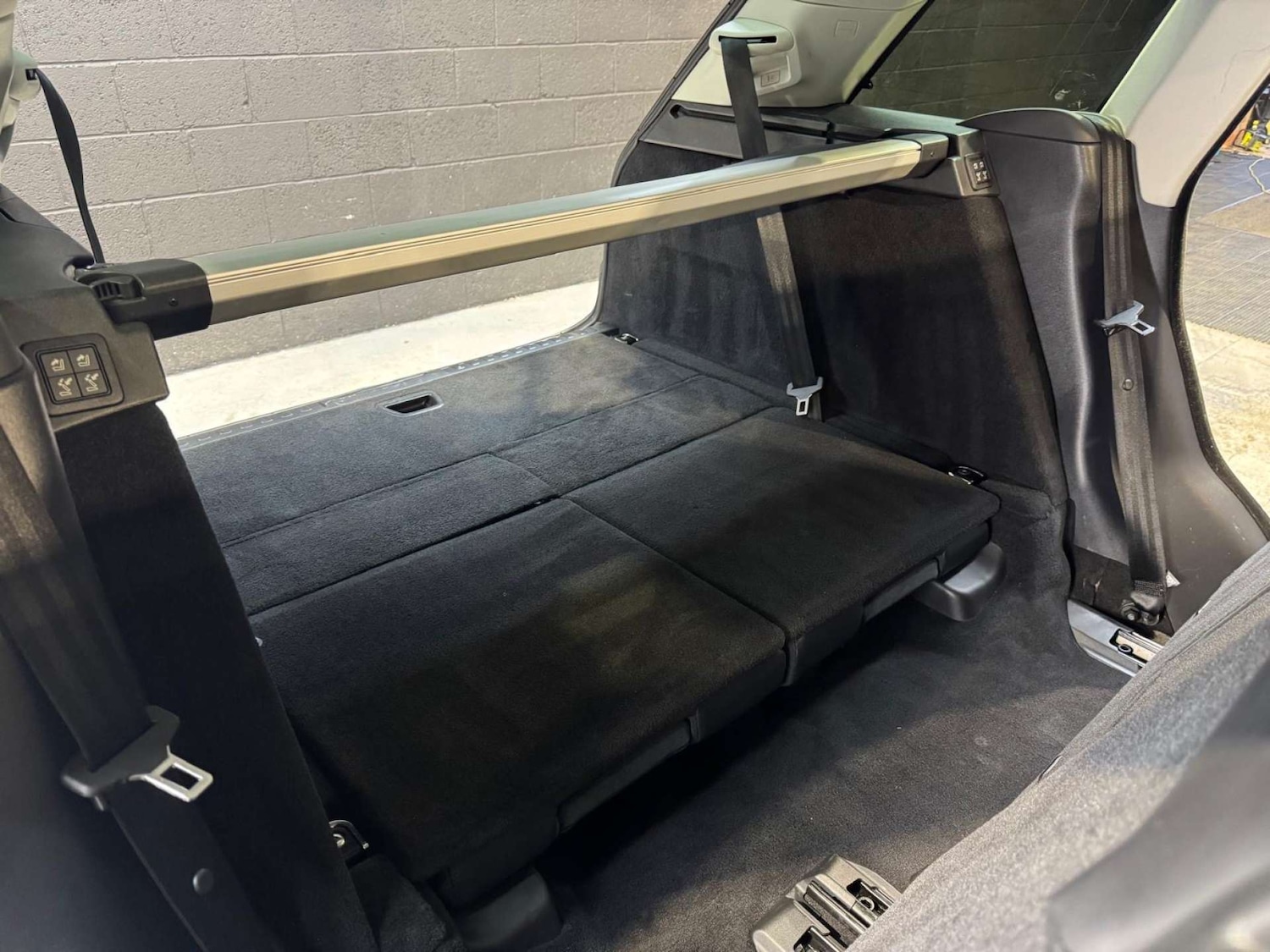 Used Land Rover Range Rover Sport 2017 for sale - 76481430: Photo 92