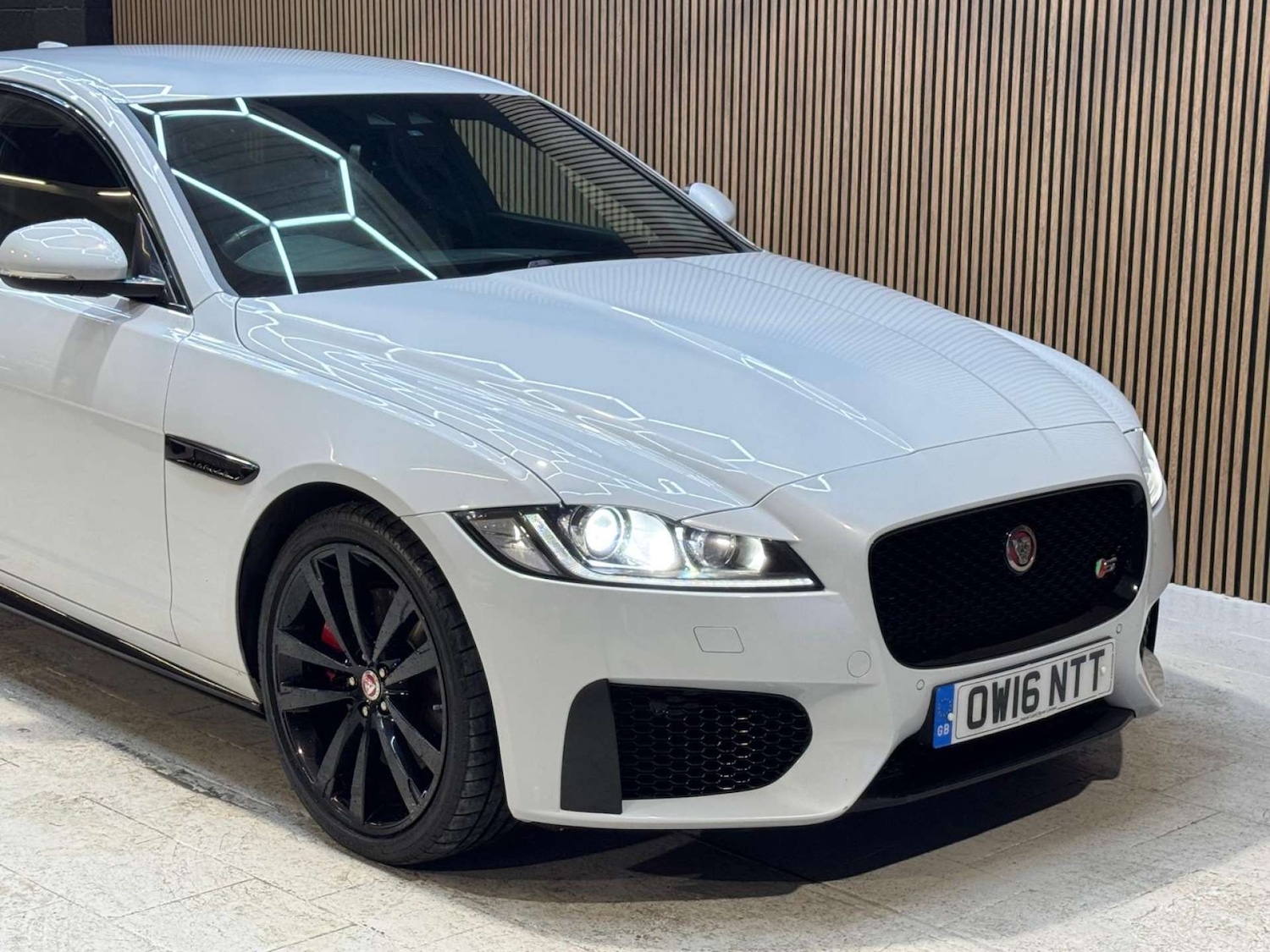 Used Jaguar XF 2016 for sale - 77022592: Photo 18