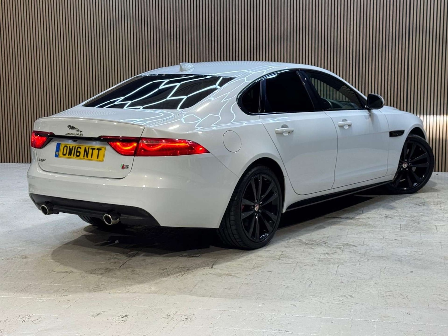 Used Jaguar XF 2016 for sale - 77022592: Photo 20
