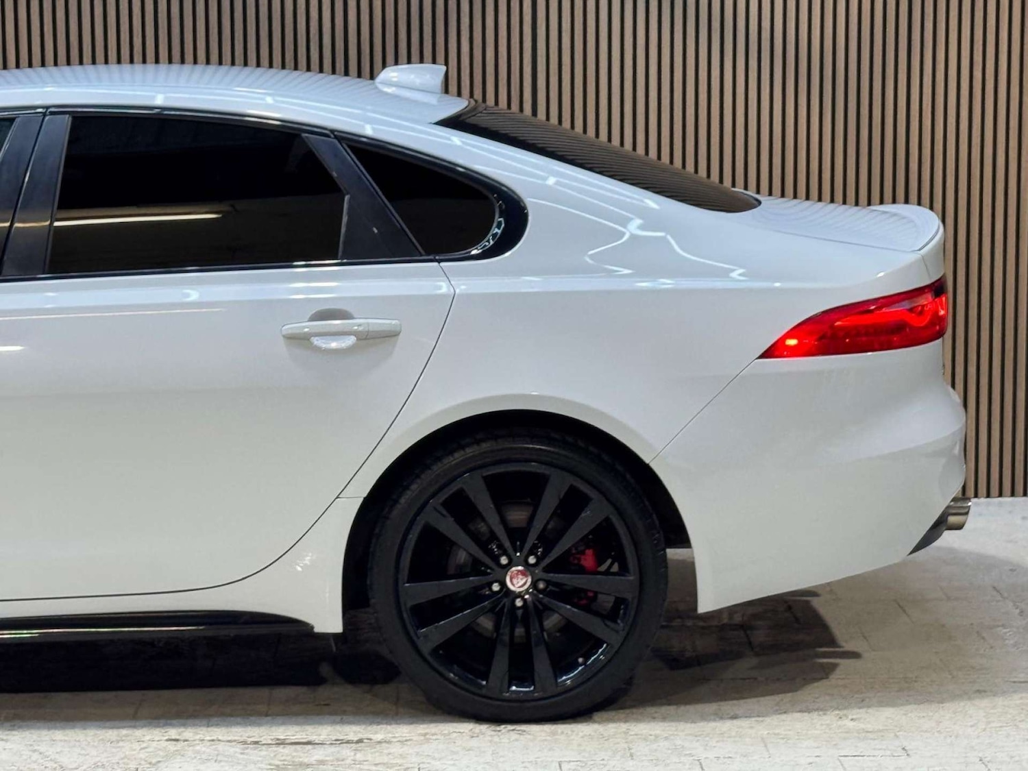 Used Jaguar XF 2016 for sale - 77022592: Photo 30