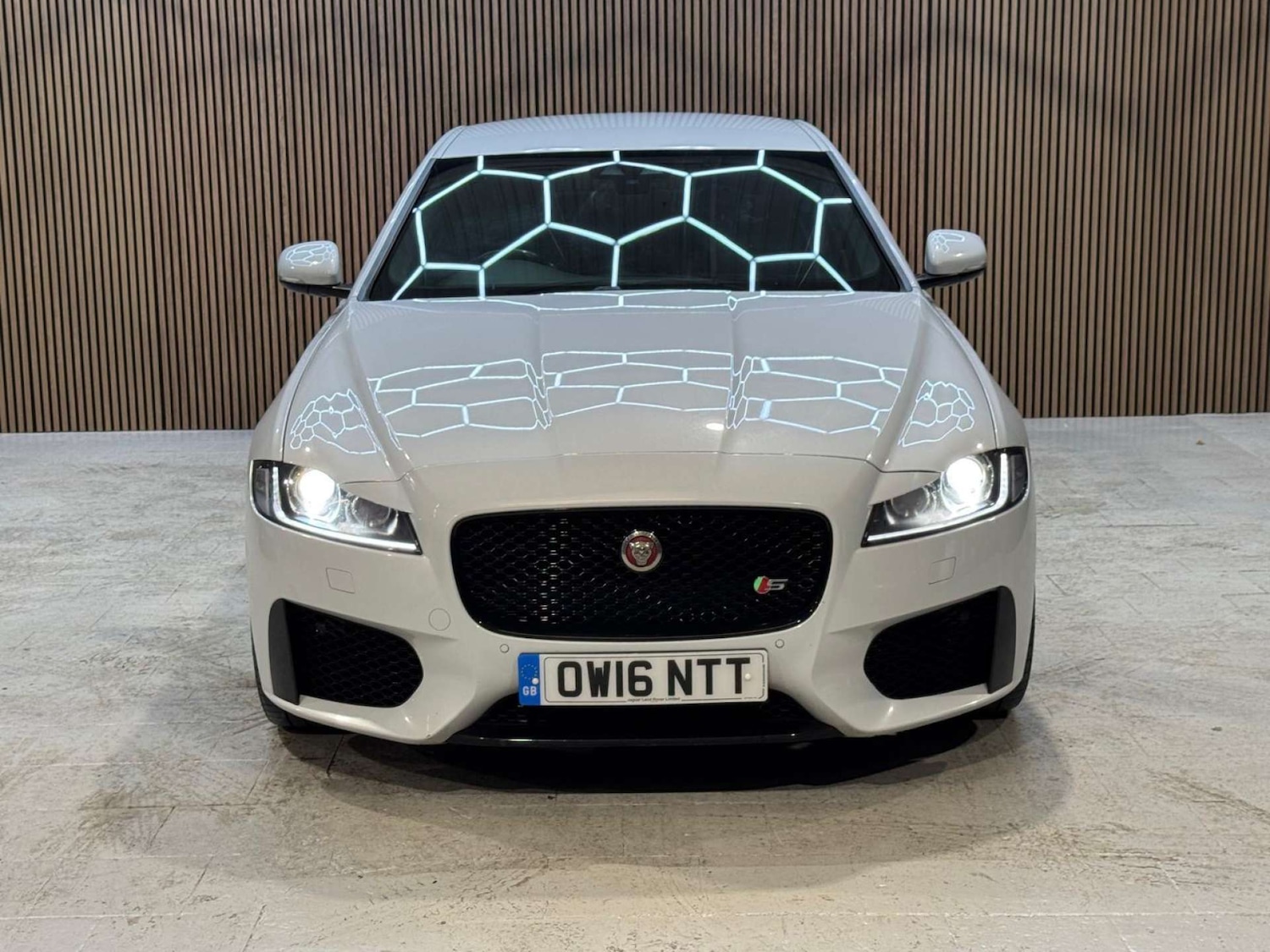 Used Jaguar XF 2016 for sale - 77022592: Photo 38