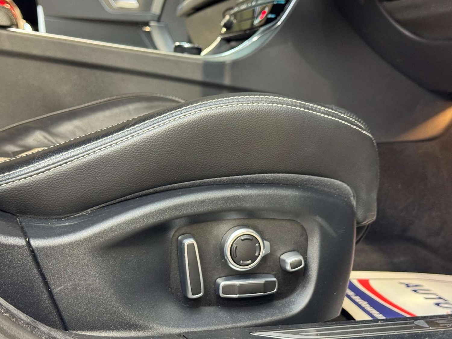 Used Jaguar XF 2016 for sale - 77022592: Photo 52