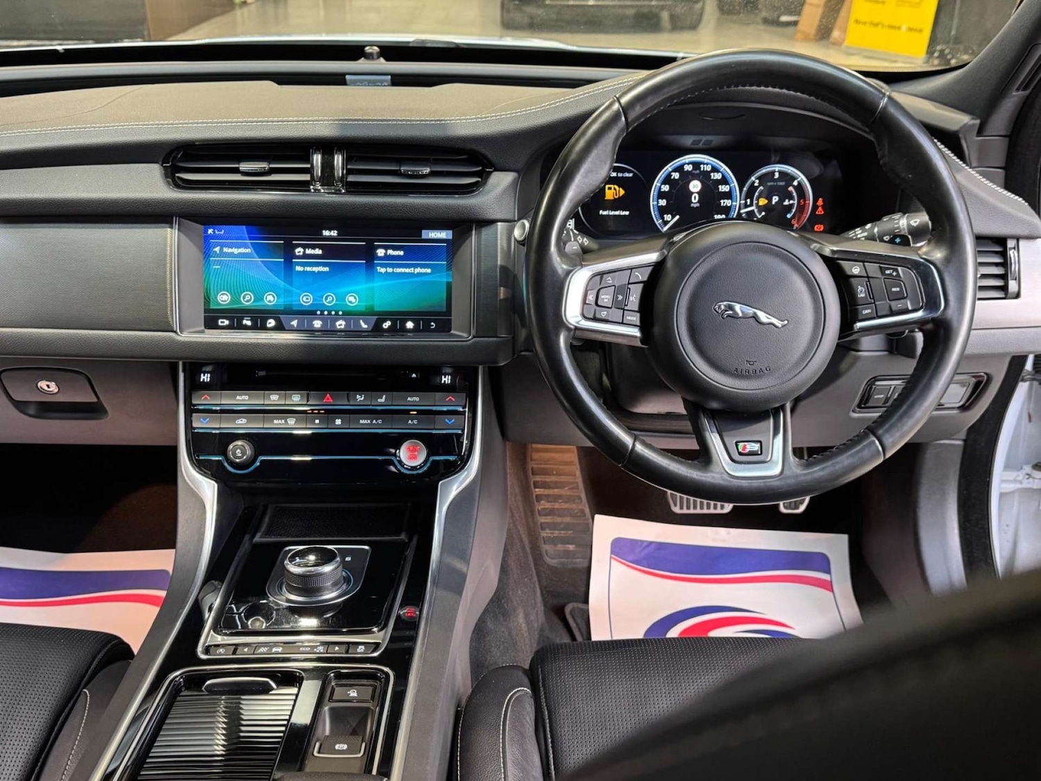 Used Jaguar XF 2016 for sale - 77022592: Photo 56