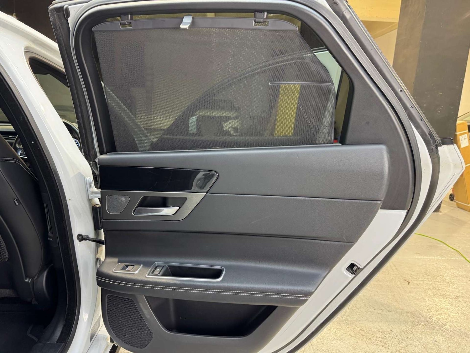 Used Jaguar XF 2016 for sale - 77022592: Photo 64