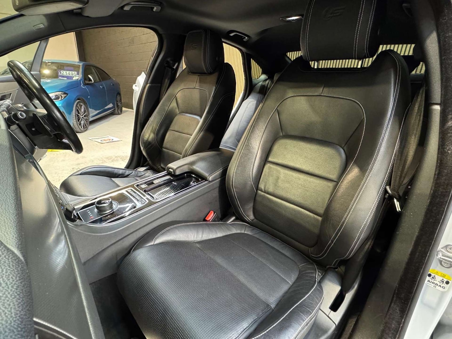 Used Jaguar XF 2016 for sale - 77022592: Photo 69