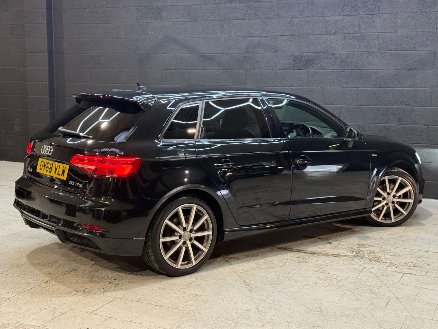 Used Audi A3 2018 for sale - 76277568: Photo 16