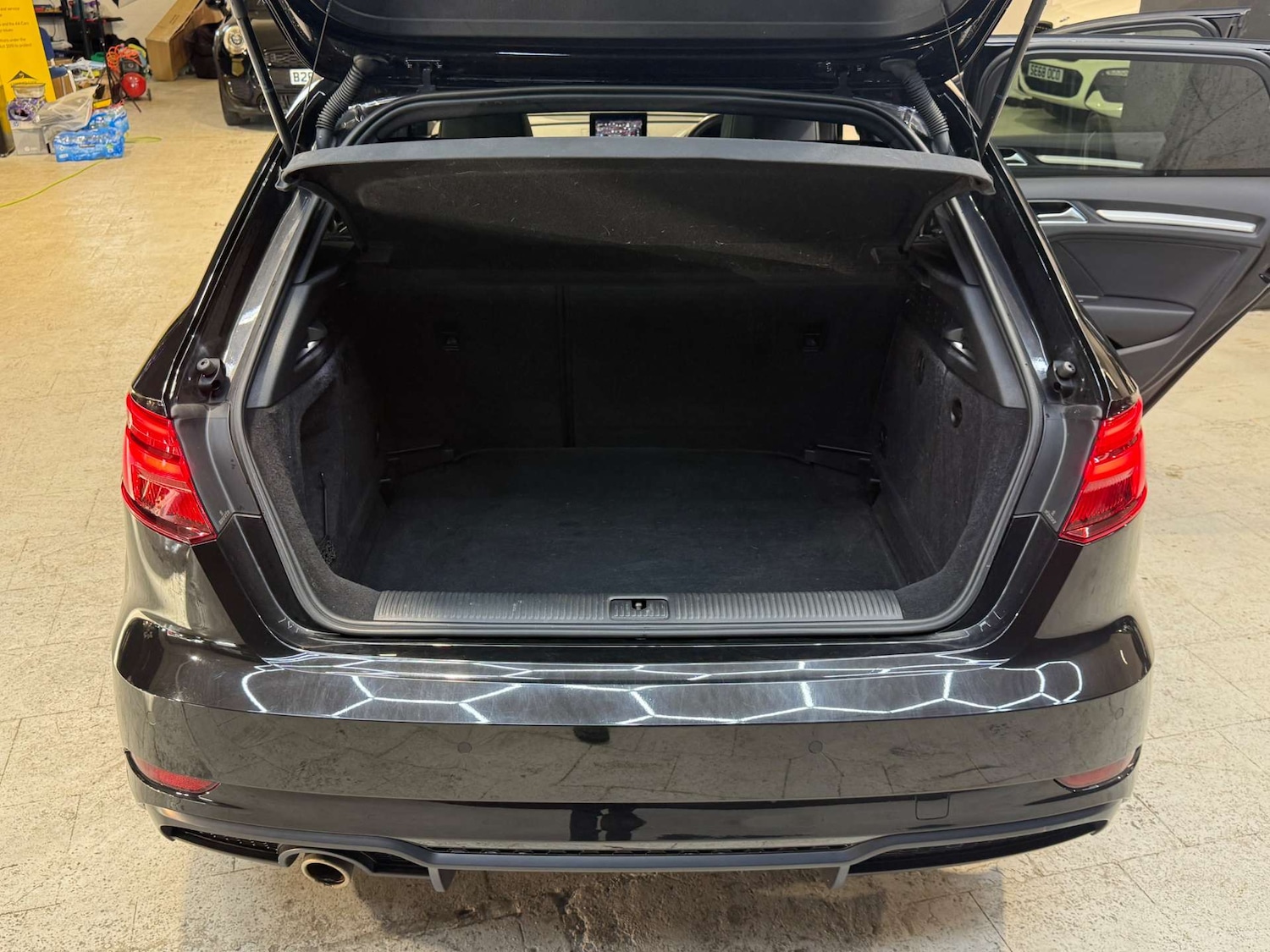 Used Audi A3 2018 for sale - 76277568: Photo 45