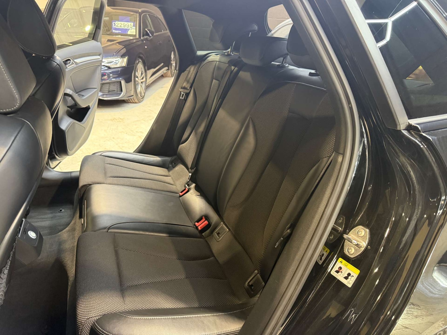 Used Audi A3 2018 for sale - 76277568: Photo 7