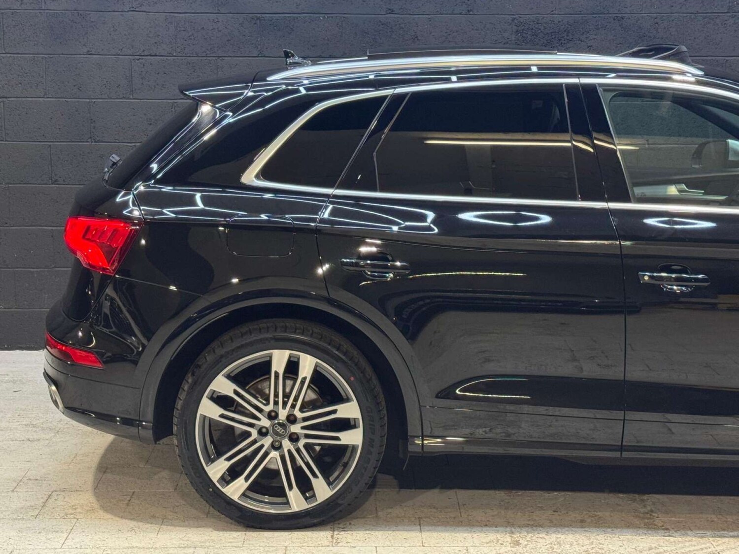 Used Audi Q5 2017 for sale - 76602169: Photo 22