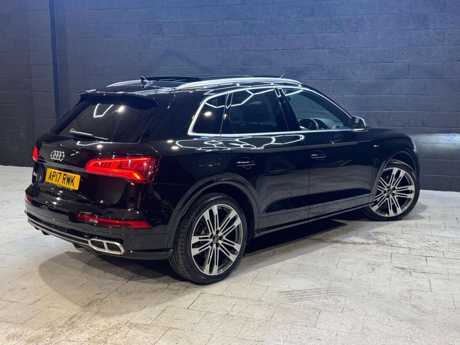 Used Audi Q5 2017 for sale - 76602169: Photo 25