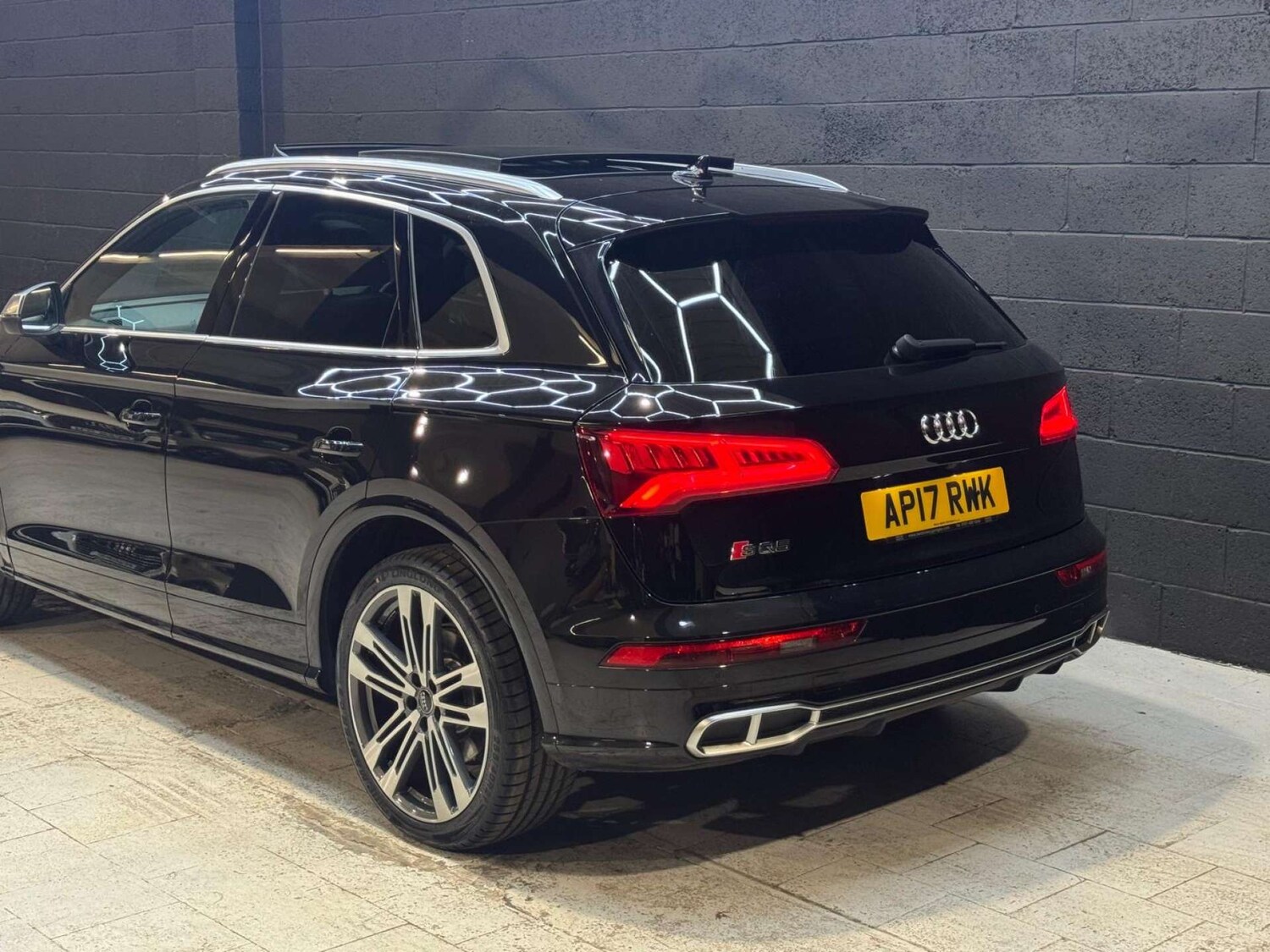 Used Audi Q5 2017 for sale - 76602169: Photo 34