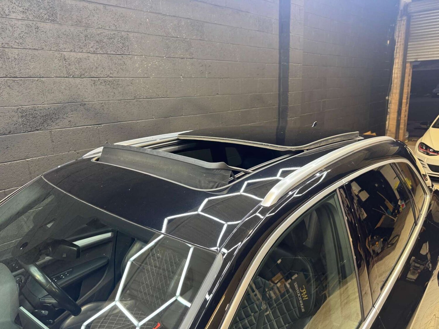 Used Audi Q5 2017 for sale - 76602169: Photo 37