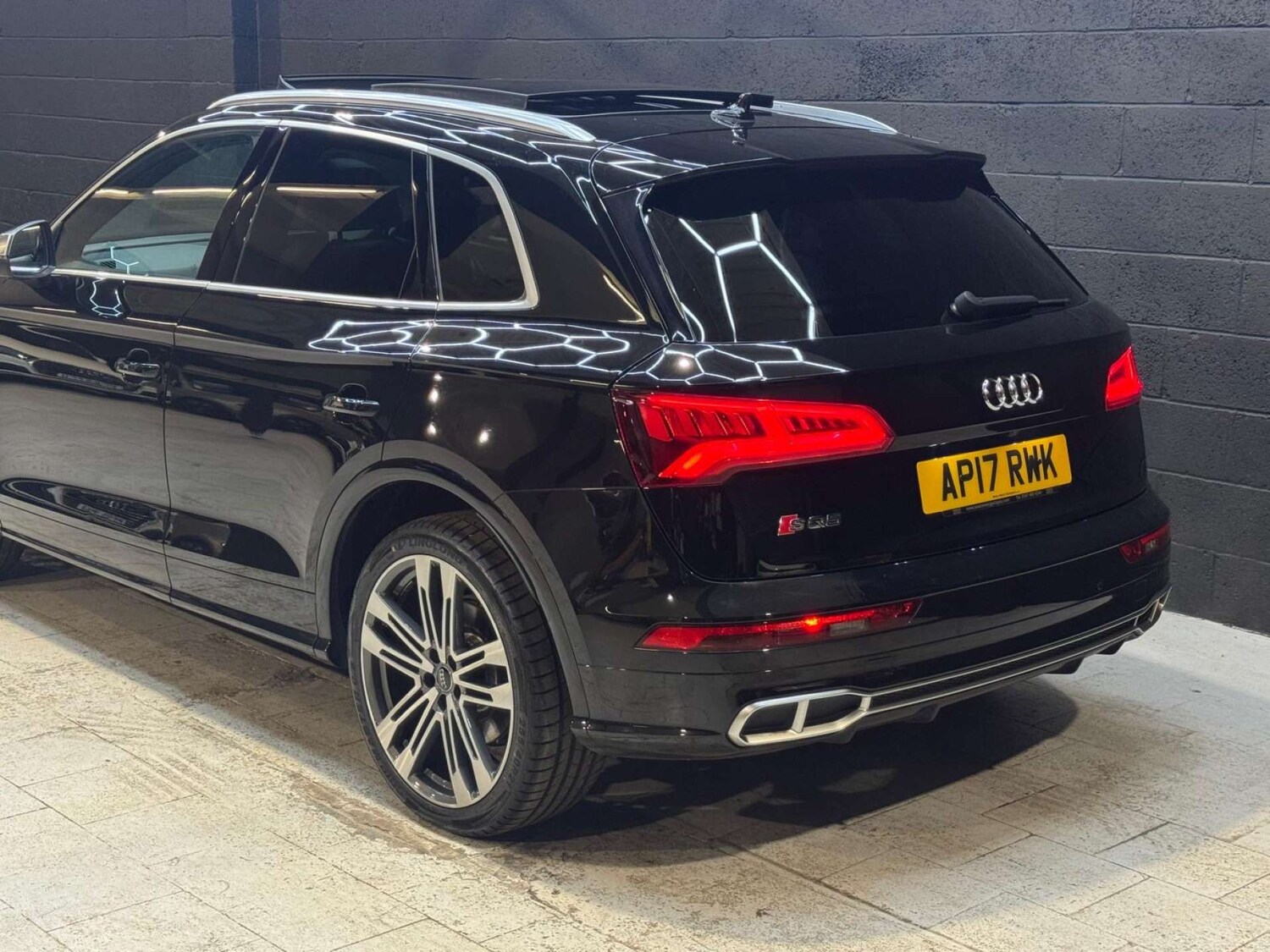 Used Audi Q5 2017 for sale - 76602169: Photo 39