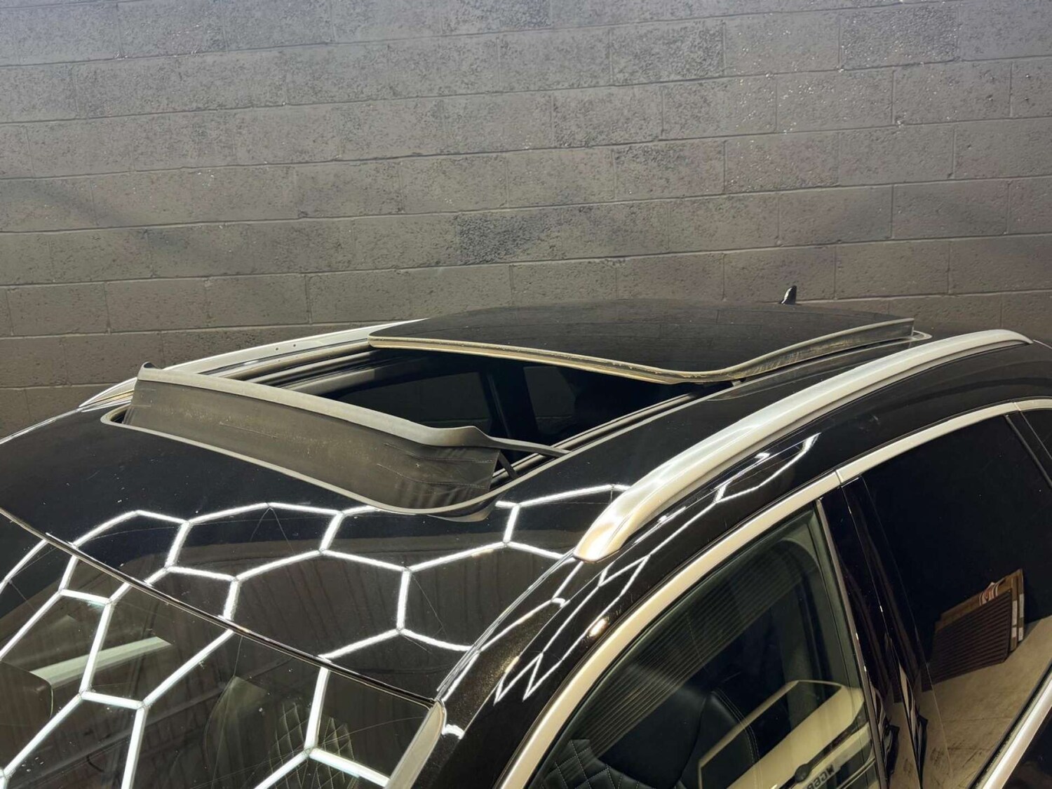 Used Audi Q5 2017 for sale - 76602169: Photo 46