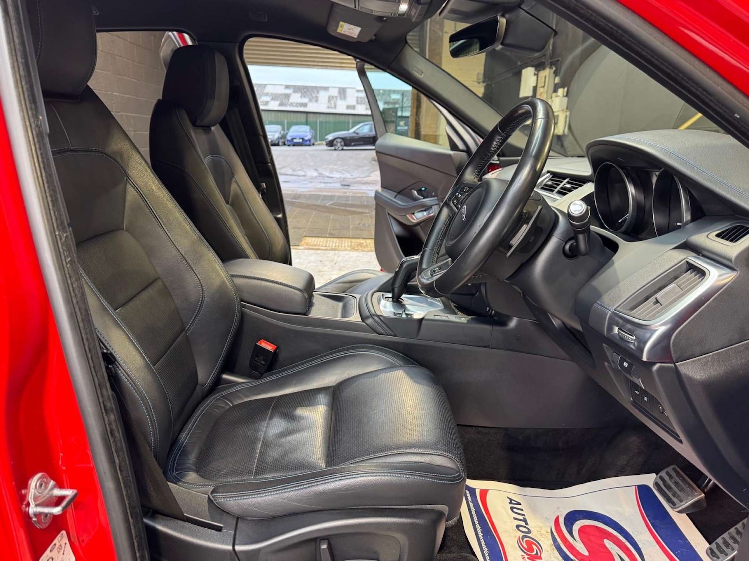 Used Jaguar E-Pace 2020 for sale - 77606747: Photo 24