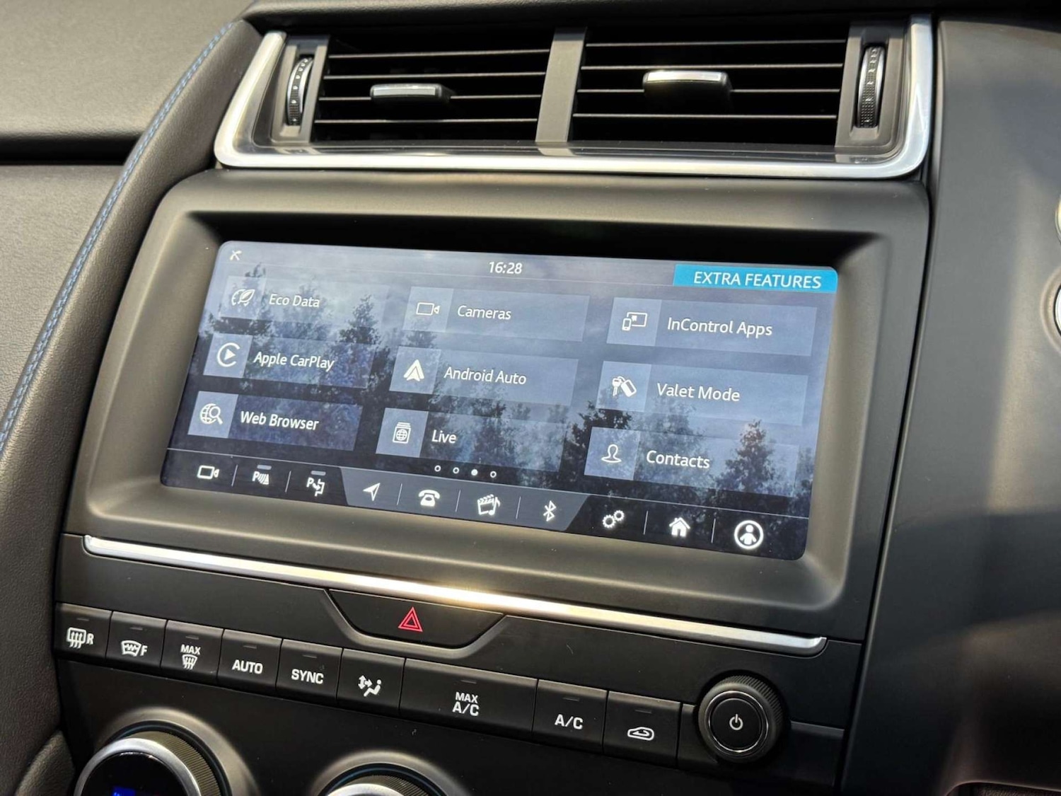 Used Jaguar E-Pace 2020 for sale - 77606747: Photo 32