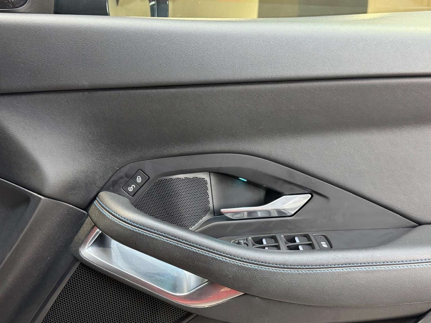 Used Jaguar E-Pace 2020 for sale - 77606747: Photo 43