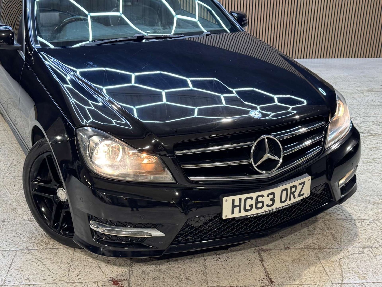 Used Mercedes-Benz C Class 2014 for sale - 77310987: Photo 12